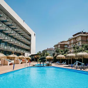**** Hotel Sol Port Spain